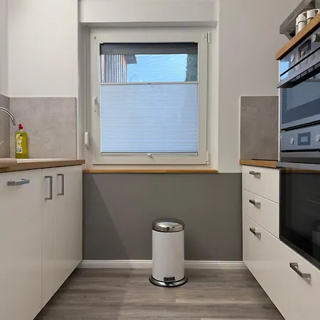 H&w Am Semesterbostad *